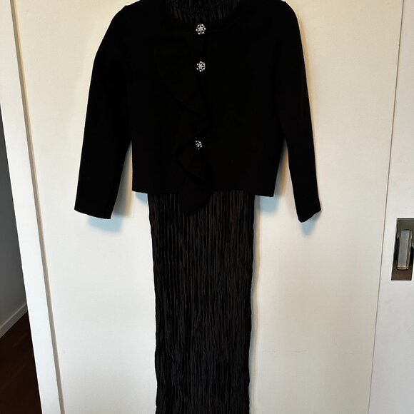 2 pc Bundle: XS Bolero (ptp16, L16.5) & Pleated Sleeveless Dress(L:48, PTP:15-19 - Picture 9 of 11